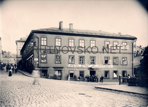 Městský hotel, nyní  restaurace  No 01